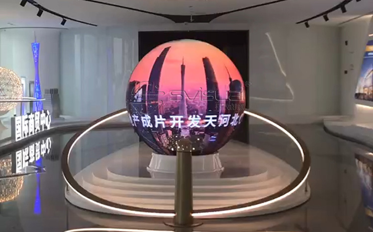广州天河中信广场·1.5米直径LED球形屏